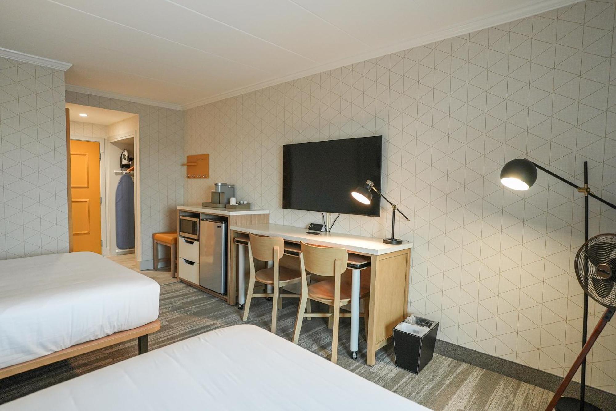 The Boulevard Hotel Beach Haven Extérieur photo