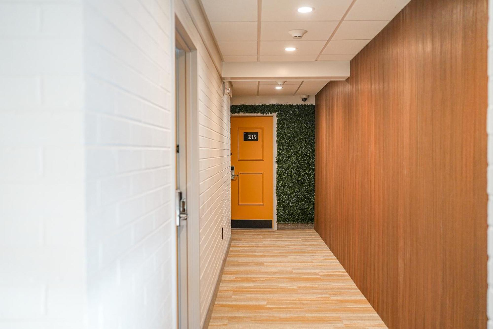 The Boulevard Hotel Beach Haven Extérieur photo