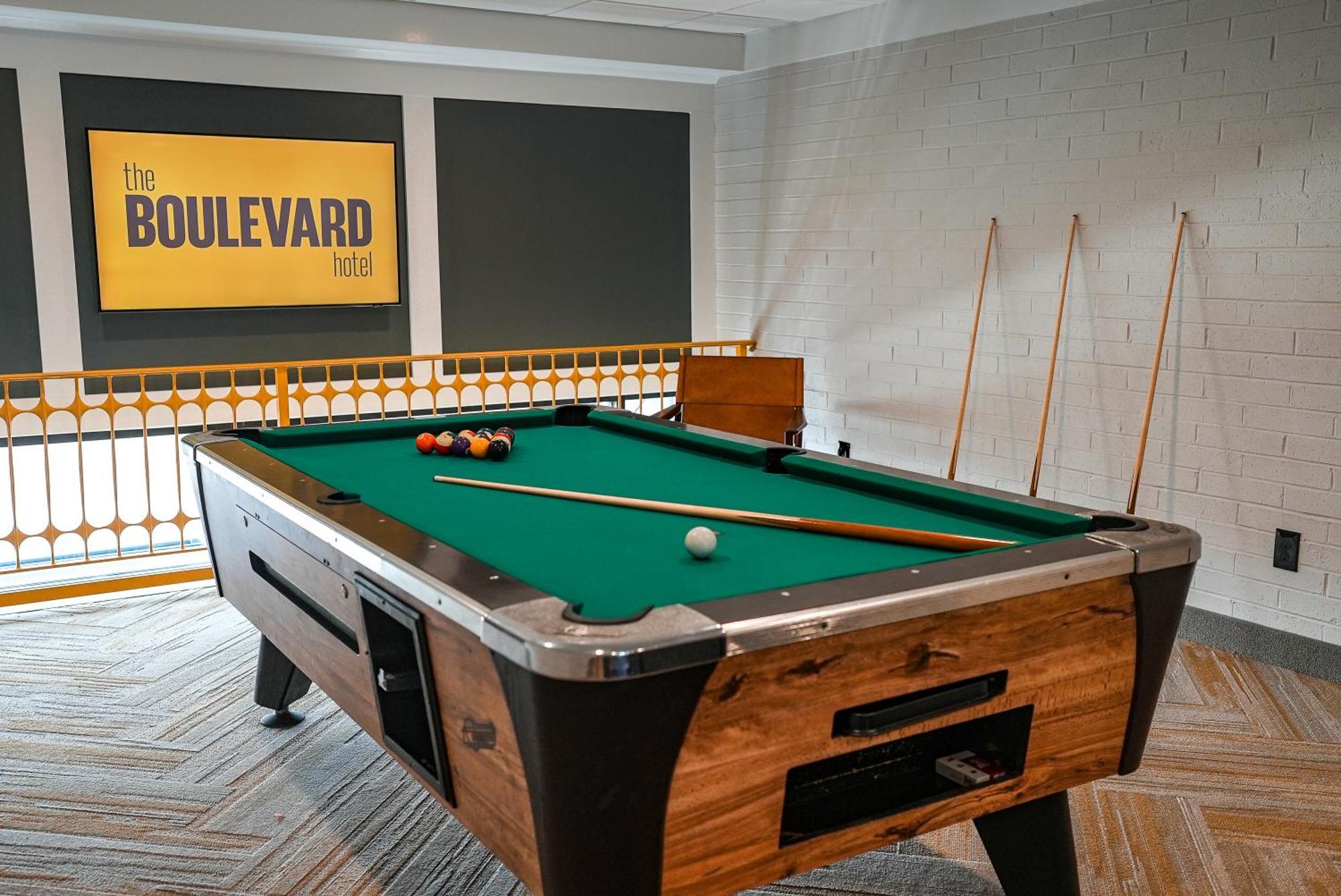 The Boulevard Hotel Beach Haven Extérieur photo