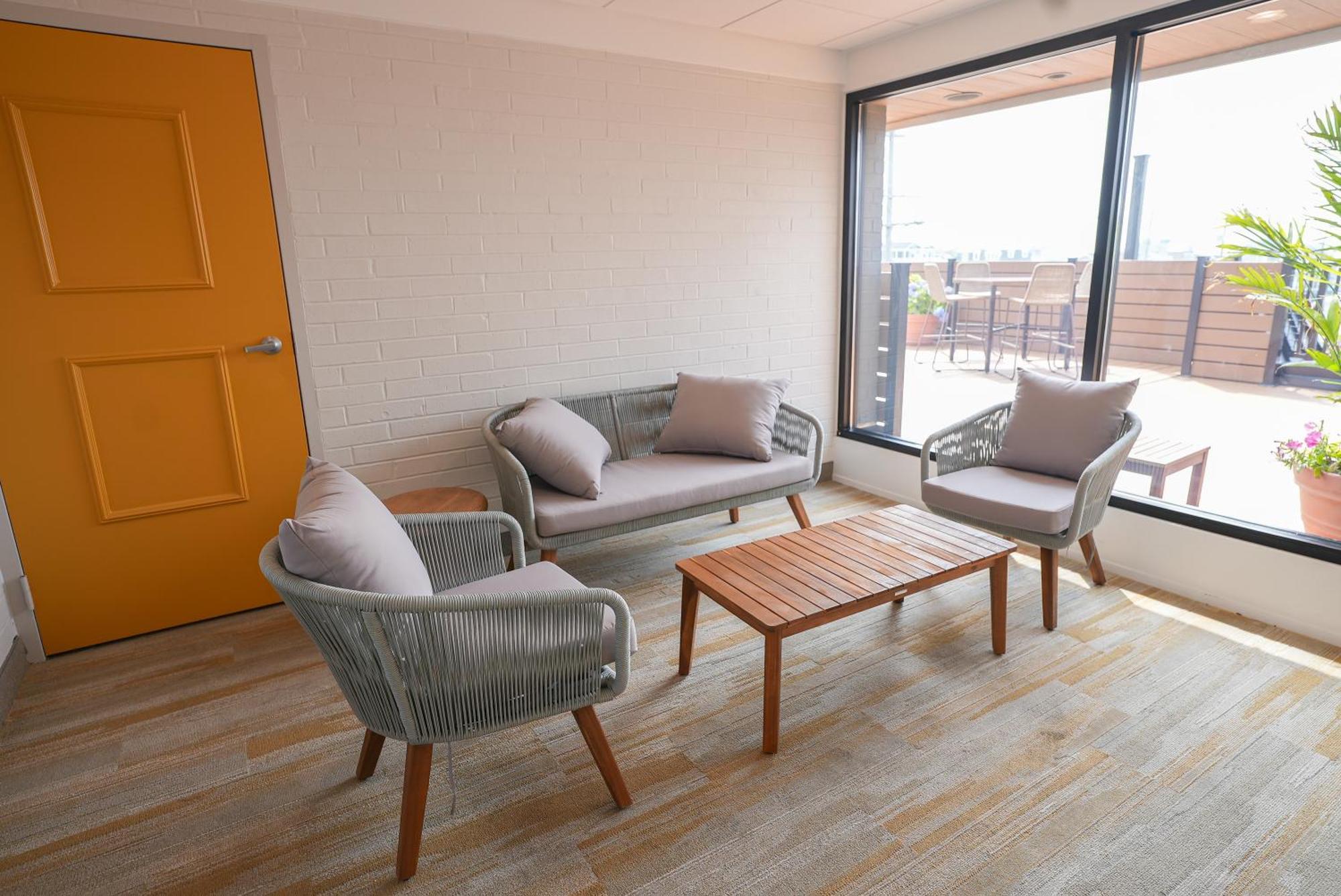 The Boulevard Hotel Beach Haven Extérieur photo